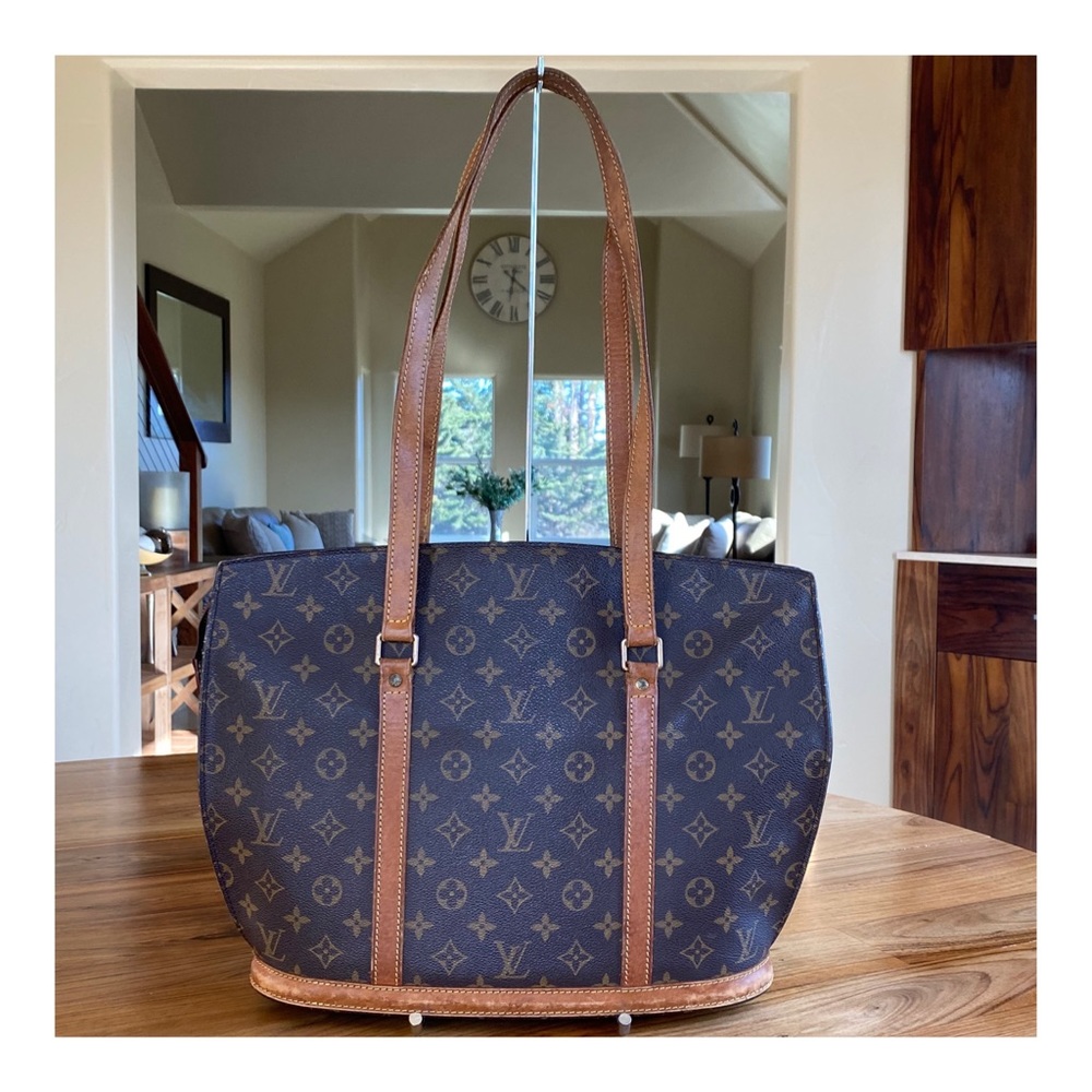 AUTHENTIC LOUIS VUITTON BABYLONE SHOULDER BAG